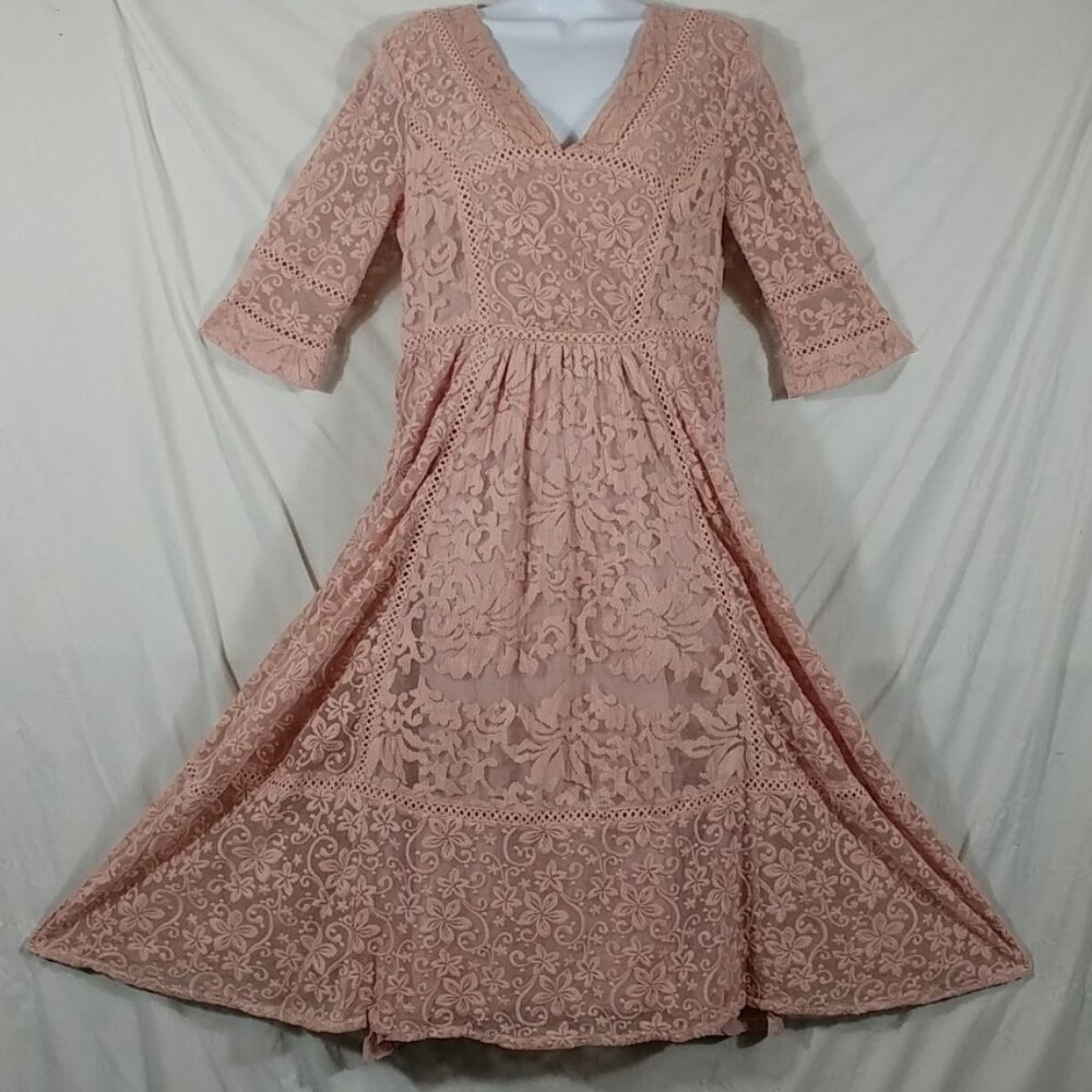 Brass & Roe Women's Pink Embroidered Overlace Floral V-neck Short Dress Size M